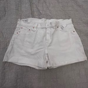 NWT GAP white denim shorts